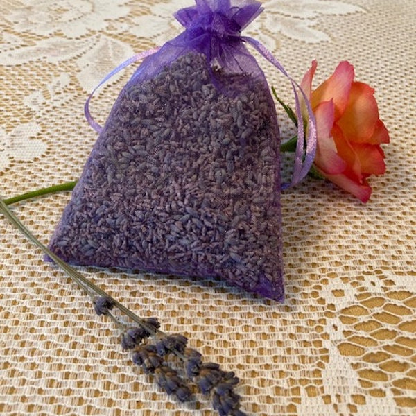 Dried lavender bud filled, large organza sachet 6" x  3.5" for weddings, decor and home use. Gift wrapping available.