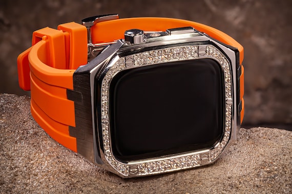 Diamond Apple Watch Case: 1.60 Carat Luxury Bezel (45MM)