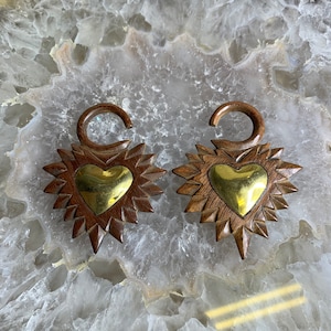 6G Wood Hanging Design for Stretched Ears