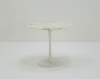 Tavolino da caffè Tulip con ripiano in marmo dell'era spaziale di Eero Saarinen per Knoll International, anni '50