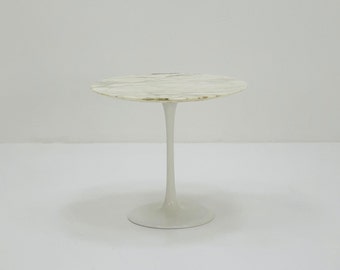 Table basse Tulip avec plateau en marbre de l'ère spatiale par Eero Saarinen pour Knoll International, 1950