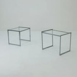 Set of tow Bauhaus side tables / bar tables in chrome and glass Italy 1970s
