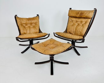 Mid century Falcon chairs and footstools by Sigurd Ressell for Vatne Møbler, 1970s, set of 3