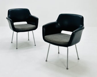 set of 2 Mid century Olli Mannermaa black Leather Kilta armchair by Eugen Schmidt & Cassina Martela 1970s