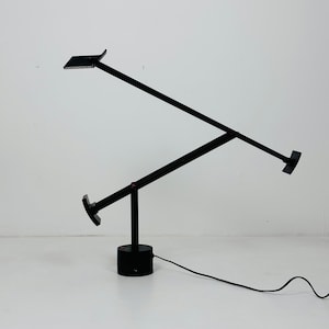 Vintage Microdata TRAFOLO Made in Italy Adjustable Desk Lamp Postmodern  Black Metal Trafolo Microdata Desk Light 90s Desk Lighting 2 -  Norway