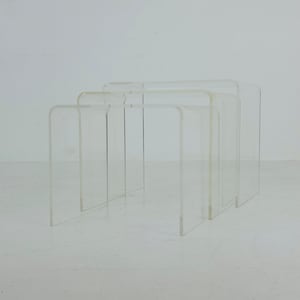 Mid-Century nesting tables made of acrylic glass, Italy, 1970s, set of 3