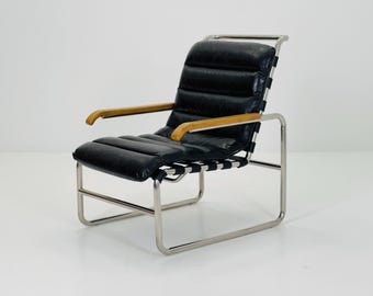 Mid-Century tubular Bauhaus Lounge Chair black leather 1990s Germany