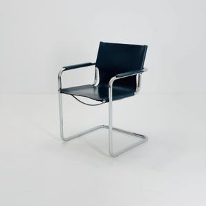 Matteo Grassi original Bauhaus design Visitor model Chair dark blue / Navy Leather 1970s Italy