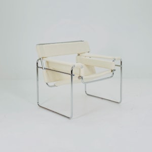 Mid century  B3 armchair WASSILY by Marcel Brauer in white Teddy Fabric 1990s Italy