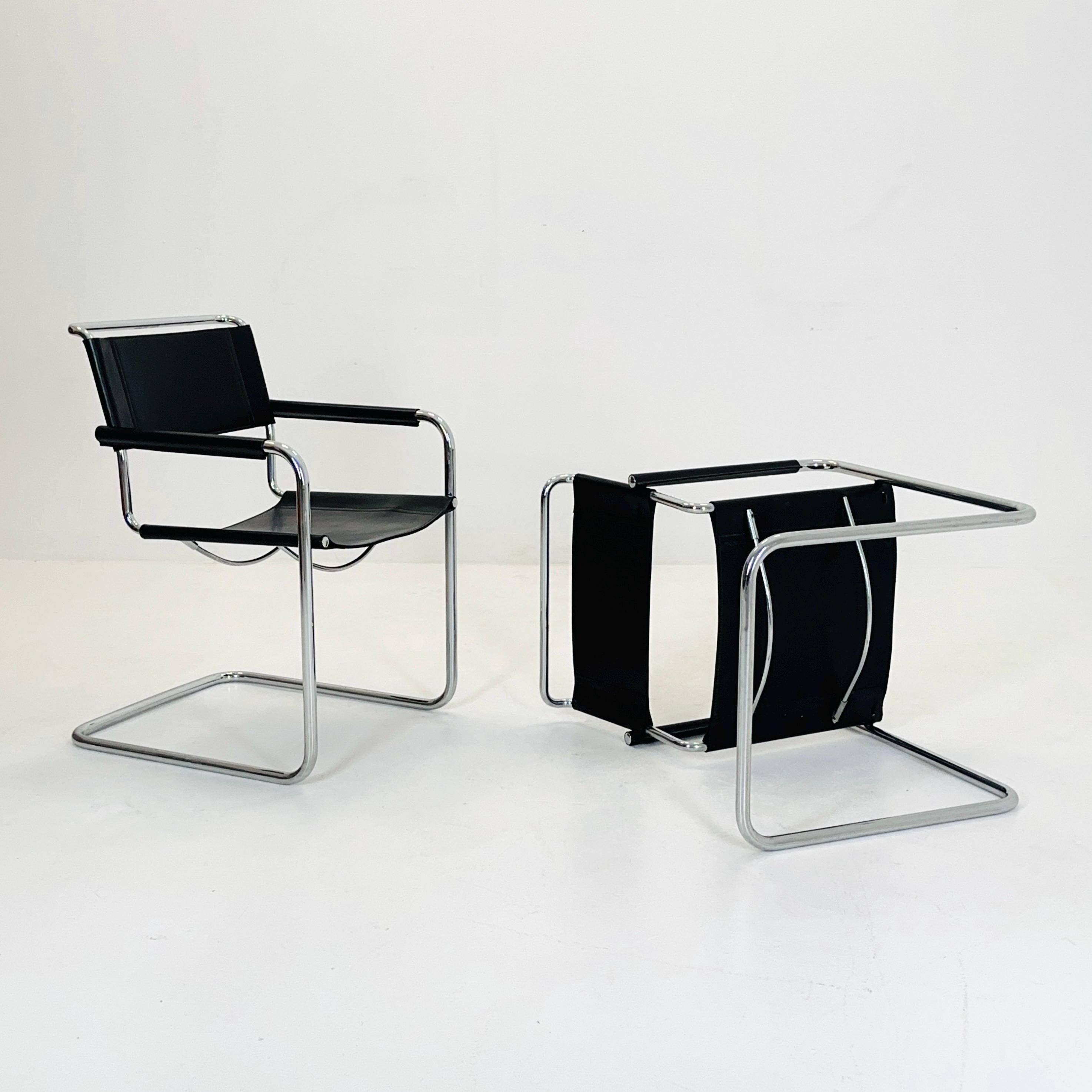 ミッドセンチュリーのブラックS34チューブラースチールアームチェア2脚