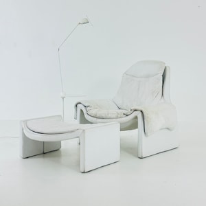 Mid century Proposals leather Armchair with ottoman by Vittorio Introini for Saporiti, Italy 1970