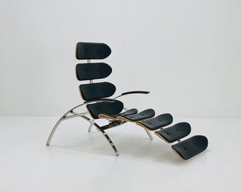 Sillón chaise lounge Bauhaus Scorpion de mediados de siglo, cuero negro, Italia, años 80