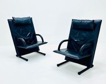 1 of 2 Vintage Italian T-Line leather armchairs by Burkhard Vogtherr for Arflex 1980s