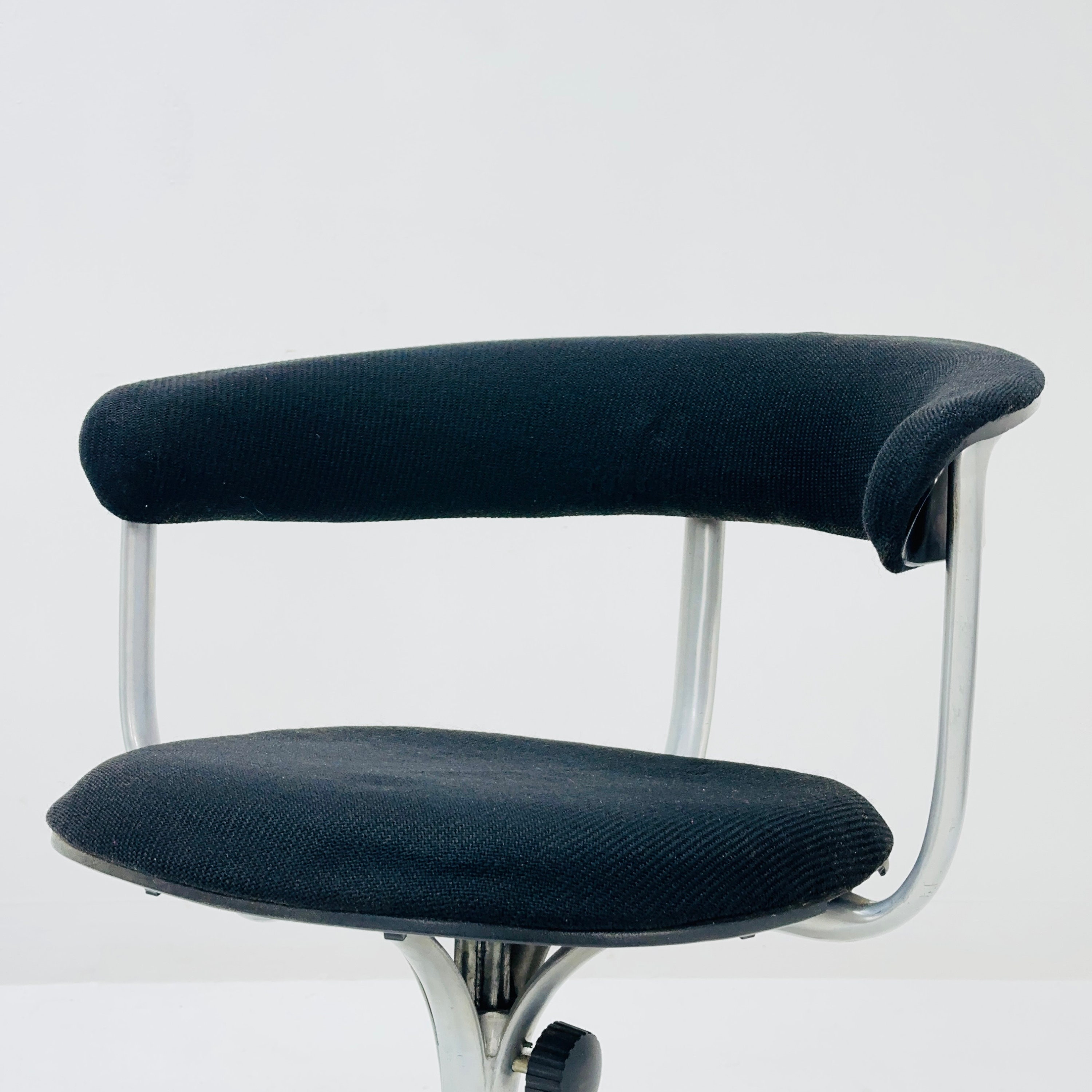 Kevi Office Chair by Jorgen Rasmussen for Knoll, 1960s Kevi Office Chair by Jorgen Rasmussen for Knoll, 1960s