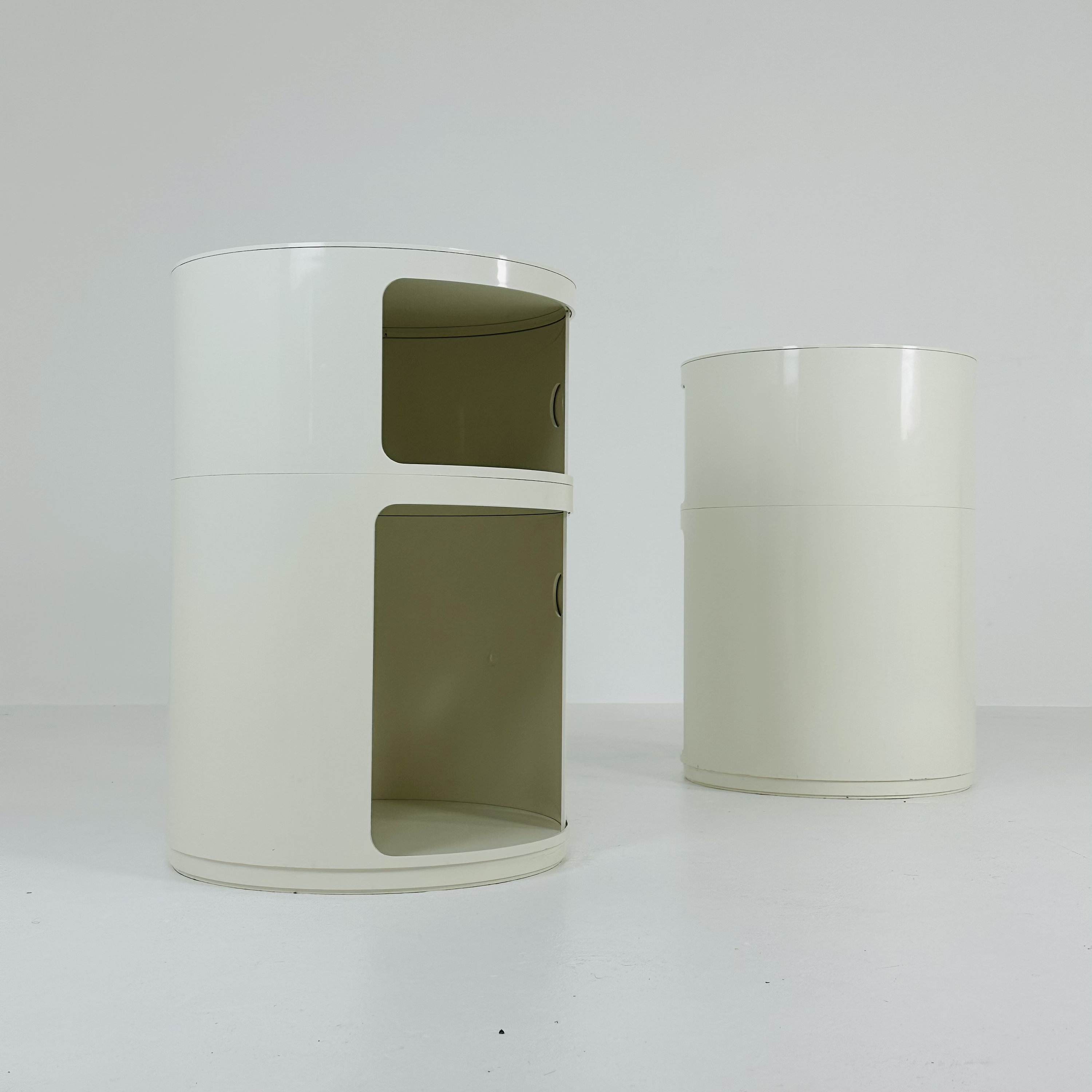 Set of 2 Anna Castelli for Kartell - Cabinet Side Table Set of 2 Anna Castelli for Kartell - Cabinet Side Table