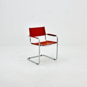 Mid Century Cognac Marcel Breuer -style  Mart Stam S34 armchair / Bauhaus design  / 1980s