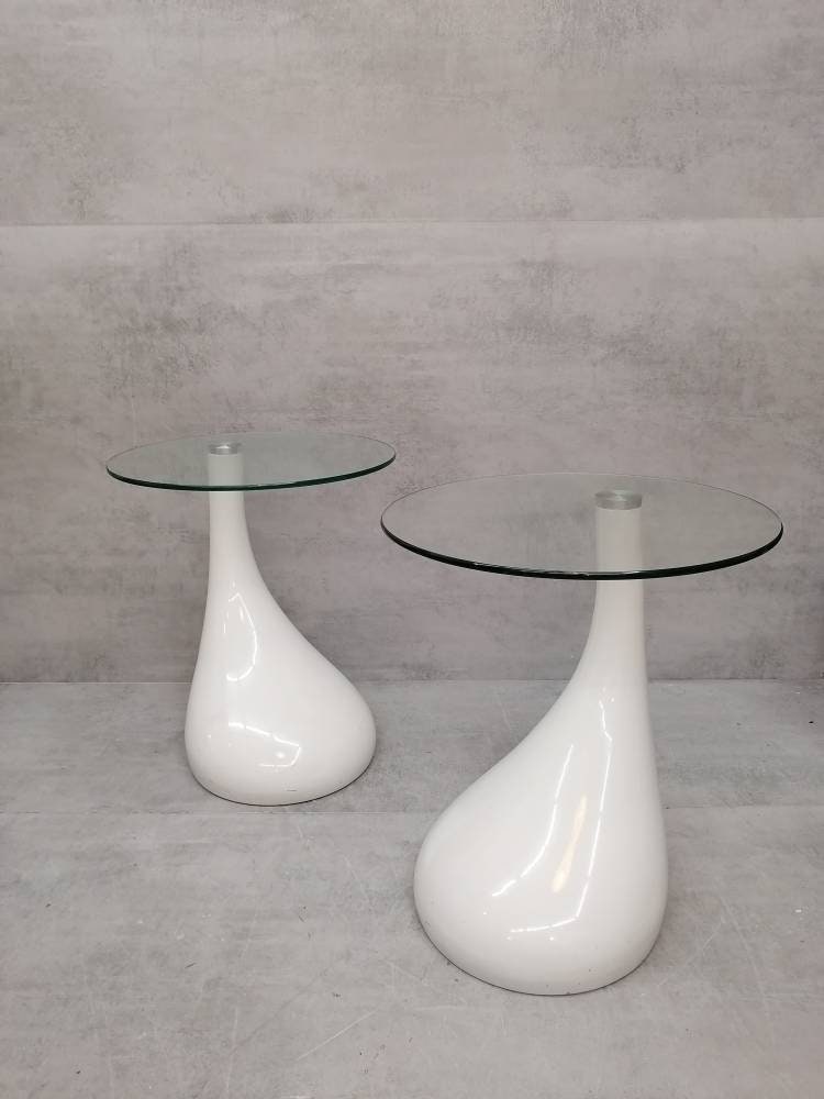 希少　ミッドセンチュリー　サイドテーブル ミッドセンチュリースタイルのサイドテーブル（1/2） - パップアート