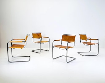 Juego de 4 sillones voladizos S34 en cuero coñac para Mart Stam de Thonet, años 80