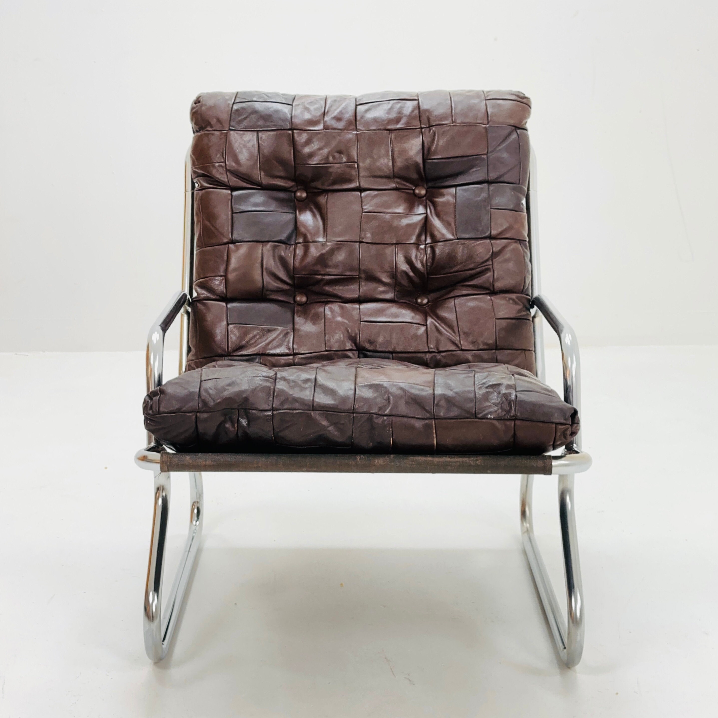 Mid-century sling brown leather lounge chair by Peter Hoyte, 1960s