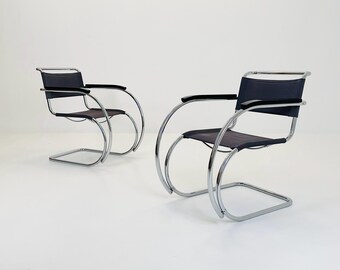 1 van 2 S533/MR20 fauteuils van Ludwig Mies van der Rohe voor Thonet, jaren 80 — Bauhaus-design, Duitsland