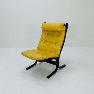 Mid century armchair “Siesta” by  Ingmar Relling, Westnofa Furniture, Norway. 1960s