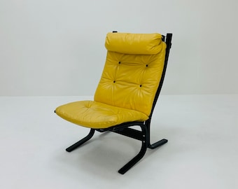 Mid century armchair “Siesta” by  Ingmar Relling, Westnofa Furniture, Norway. 1960s