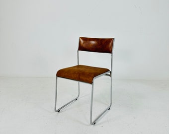 Bauhaus mid century rare chairs from EKA 1970s. Germany