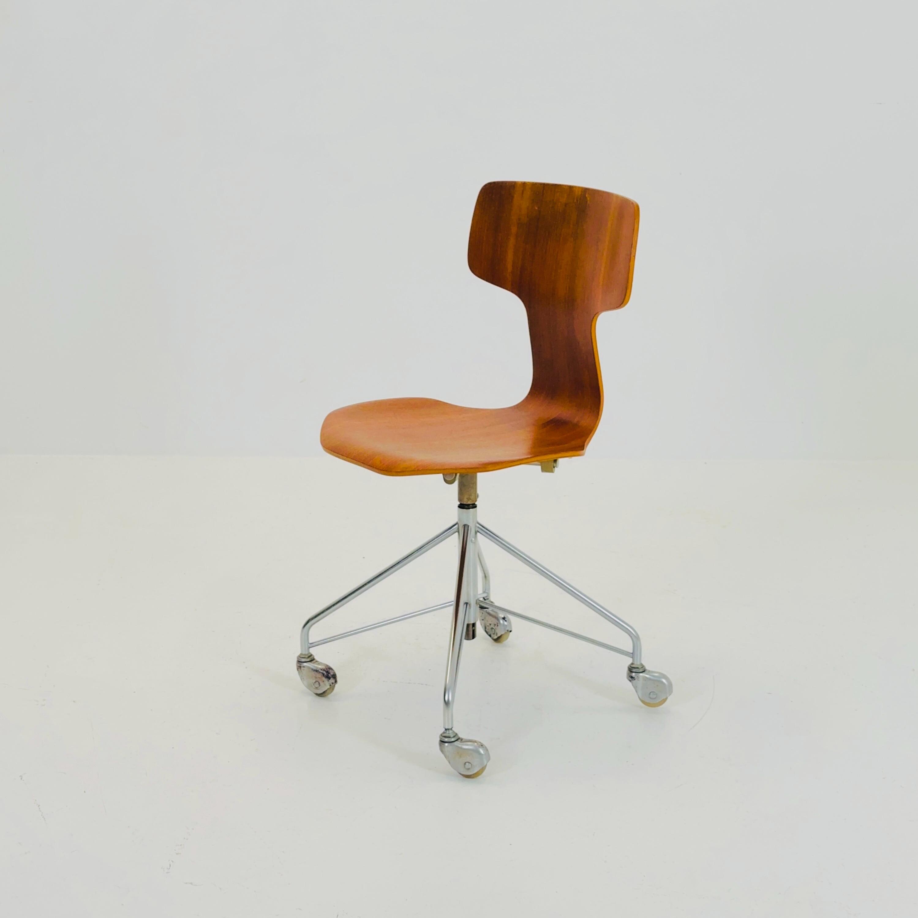 Mid Century Arne Jacobsen, Swivel Desk Chair Made Teak Model 3113
