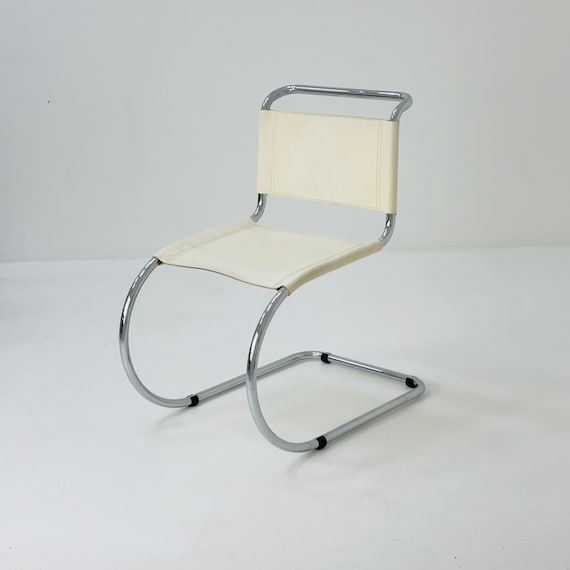 Cantilever MR10 white chair by Ludwig Mies van der Rohe Italy, 1980s