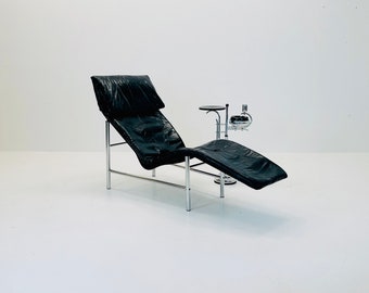 Chaise lounge posmoderno Tord Björklund “Skye” para Ikea, Suecia, alrededor de los años 70