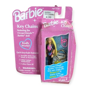 Vintage 1996 Barbie Ocean Friends Keychain Color Change Wet Suit Basic Fun 721-0