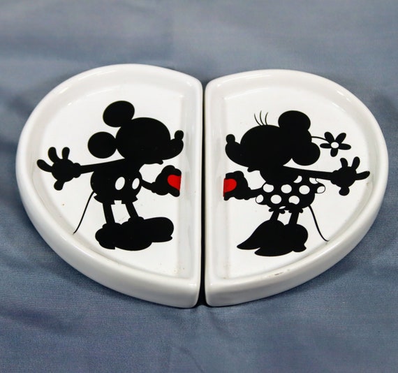 Vintage Mickey & Minnie Mouse kissing pair of jew… - image 1