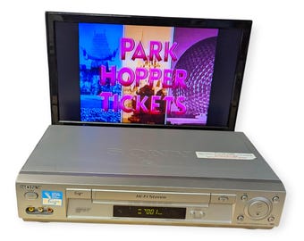 Magnétoscope Sony SLV-N700 VHS Hi-Fi stéréo, lecteur 4 têtes, argent