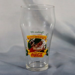 Vintage Coca Cola "Happy Holidays" Christmas 1997 6.5-inch collectible drinking glass