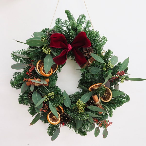 Fresh Traditional Christmas Wreath Kit - Everything you need including foliage