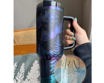 Vaso de 40 oz con luces del norte auténticas y croma negra