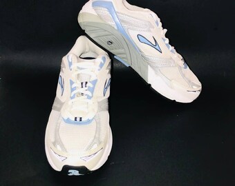 brooks trainers online