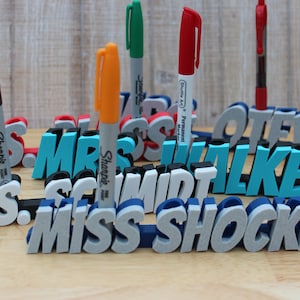 Teacher Desk Sign - personalized 3D printed dual-color name sign
