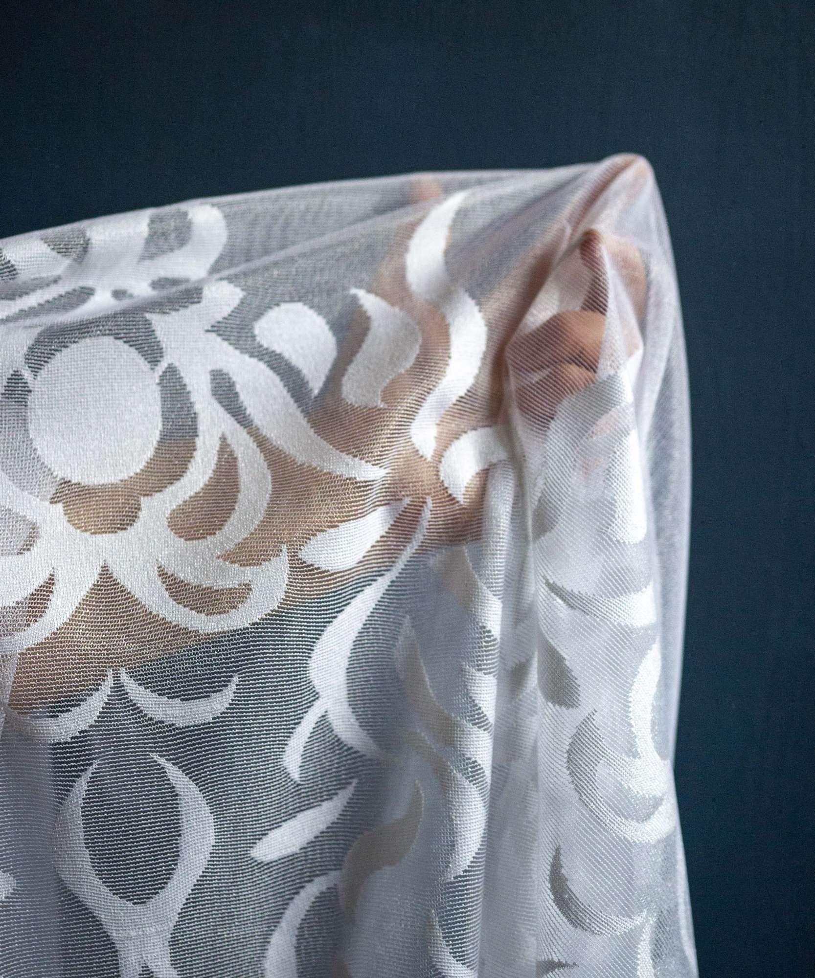 Net curtain fabric