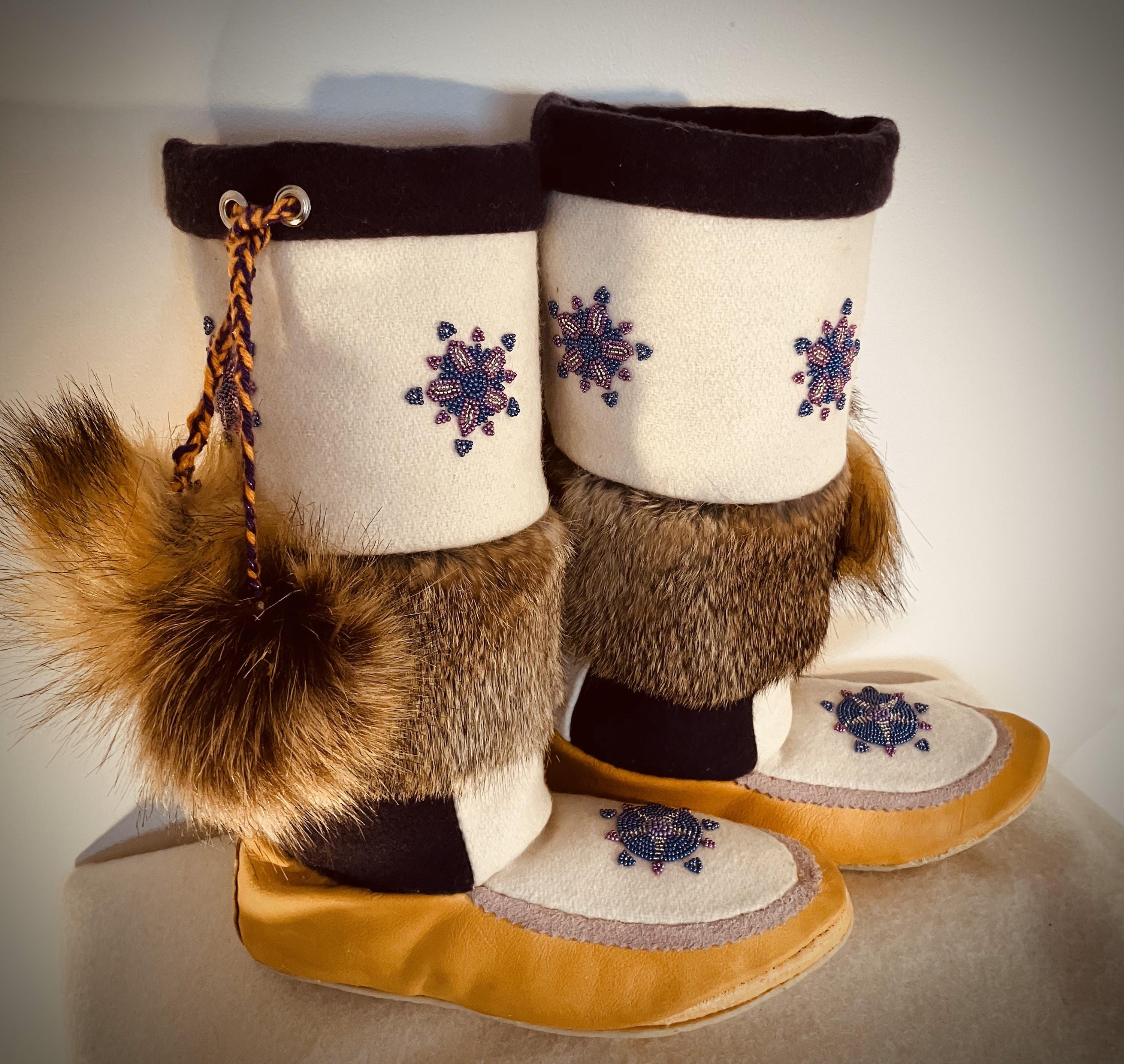 Mukluk Inuit Boots Mid-20th Inuit Sealskin, Hide Caribou Mukluks