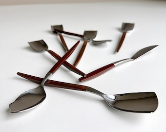 Vintage cutlery. Ekco Eterna, Epic. Japan. 1960s. Mid-Century Modern. Canoe Muffin. Spoons. Knives.