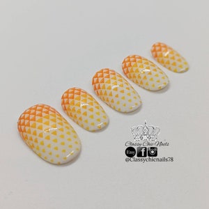 Orange yellow gradient nails|summer nails|sunshine nails|abstract nails|press on nails|glue on nails