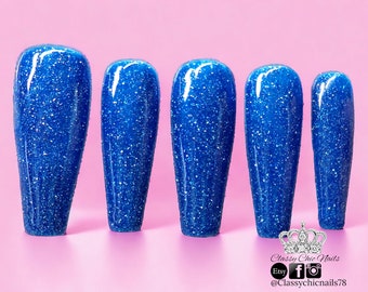 Press on nails, glue on, reflective glitter, flash effect, blue, artificial nail extensions