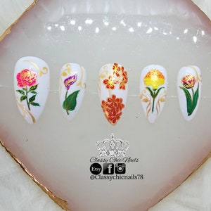 Spring Floral nails|spring nails|flower nails|white flower nails|press on nails|glue on nails
