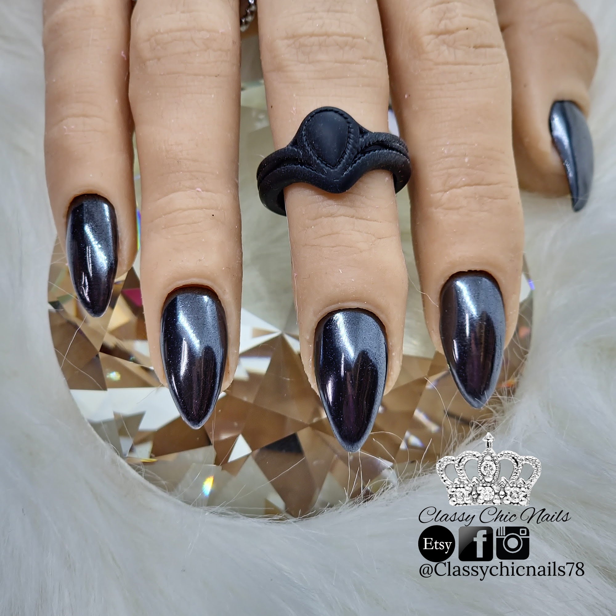 Black & Silver Mirrored Nail Magic