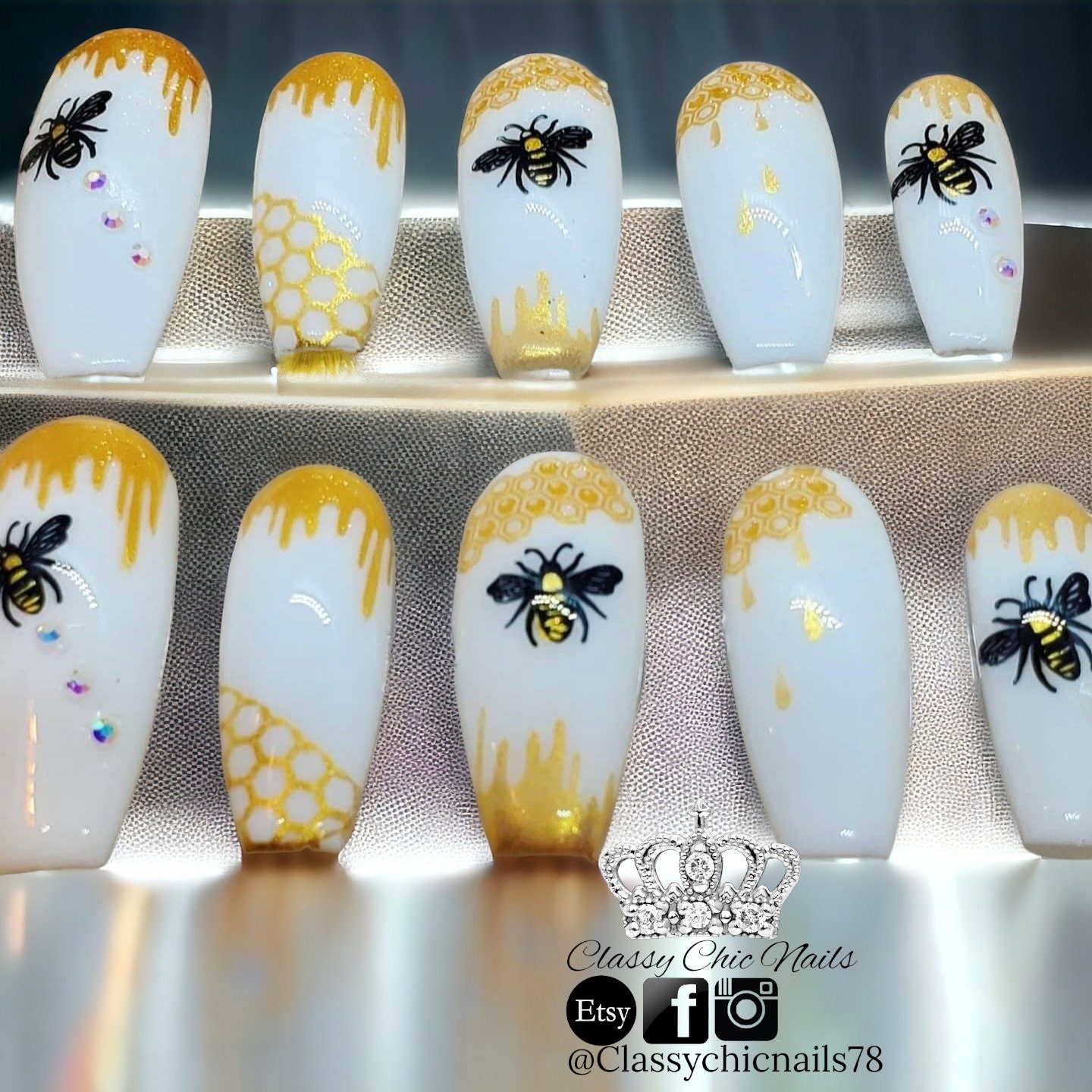 Honey Bee Press on Nails, 3D Nail Art, Gold Nails, Luxury Nails, Acrylic  Nails 