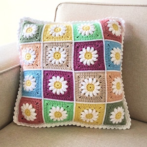 Handmade Crochet Cushion Cover,Granny Square Flower Pillowcase,Boho Patchwork Throw Pillow,Vintage Home Decor,Modern Daisy Knit Sofa Pillow