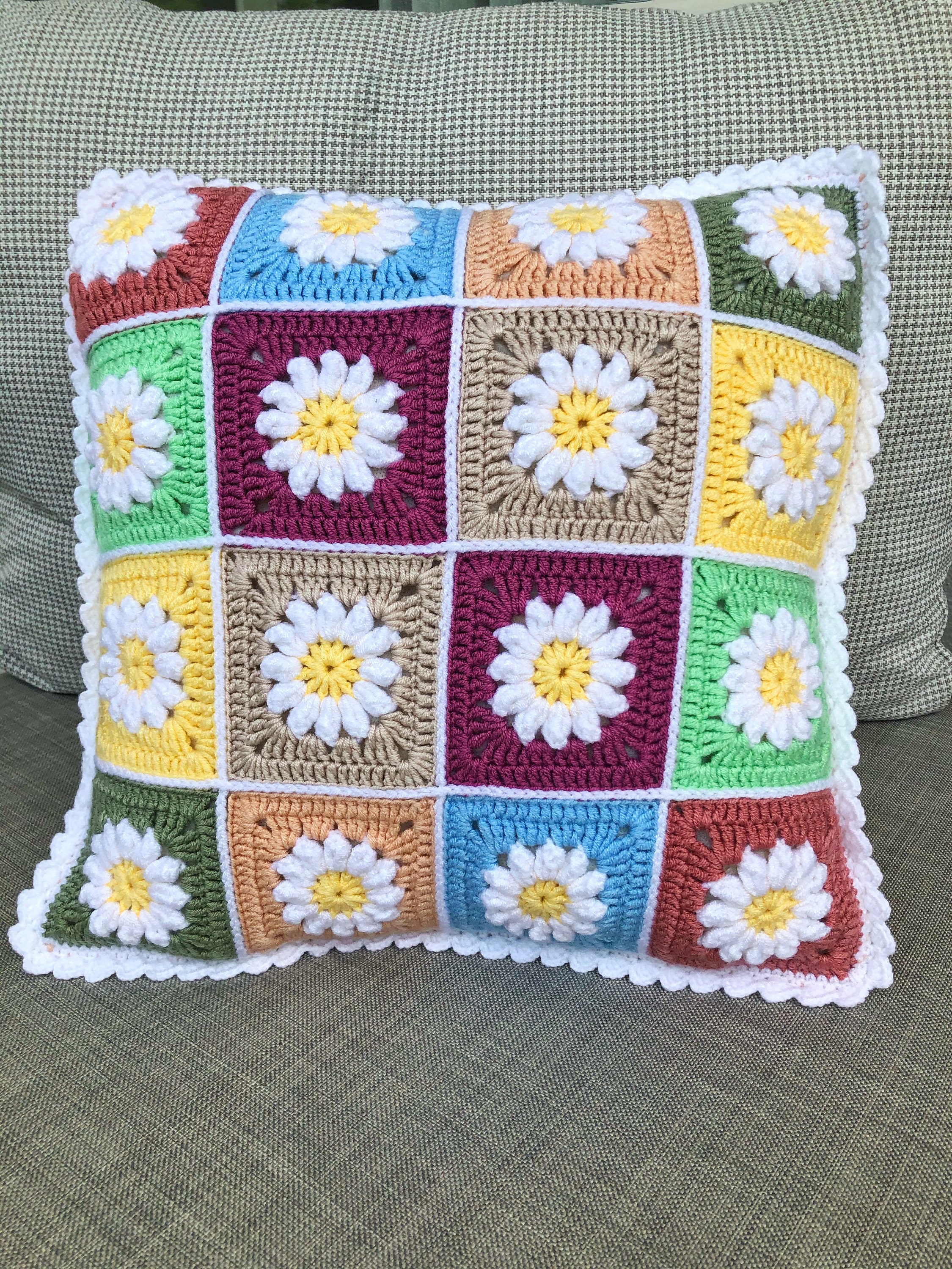 ハンドメイドかぎ針編みクッションカバー、おばあちゃんスクエア