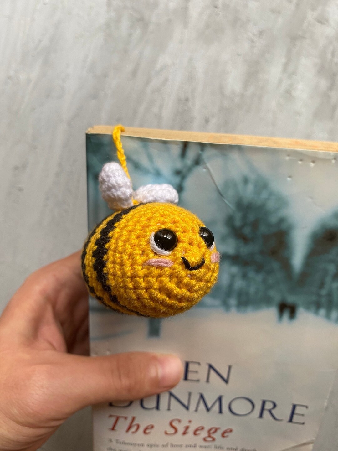 Cute Honey Bee Crochet Bookmark, Embroidery Book String Accessories ...