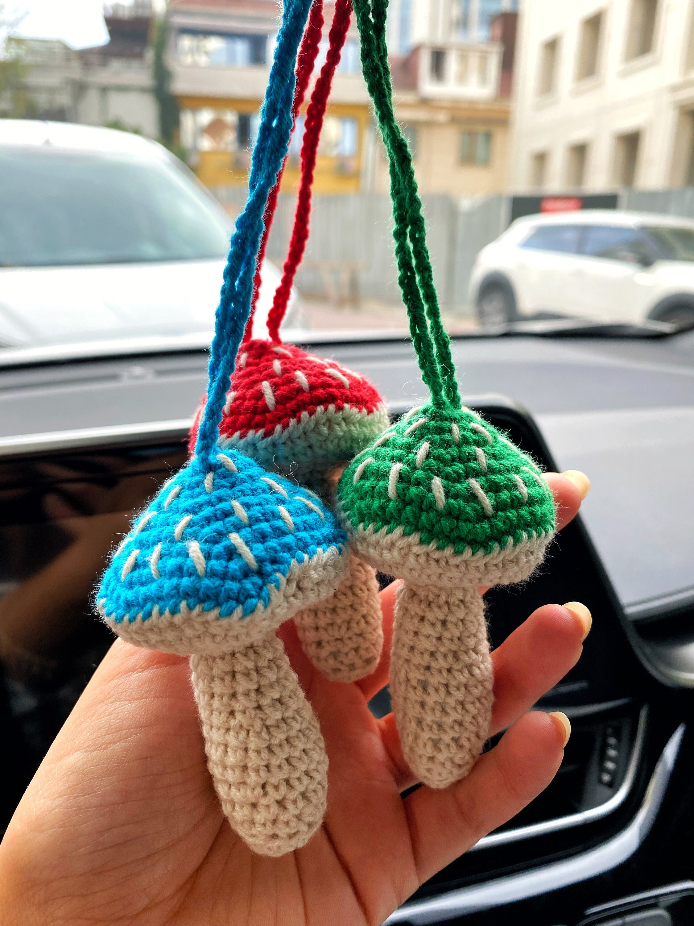 Cute Car Mirror Hanging Accessories, Crochet Car Hanger, Mushroom Knitted  Pendant, for Women Teen Aesthetic Ornament, Boho Car Charm Decor 